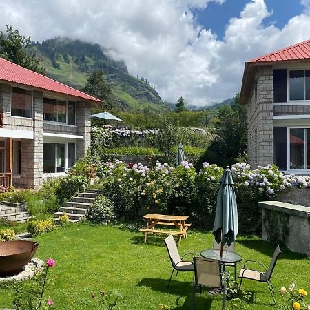 The Amrit Manali 2&3 Bhk Villas Exterior photo