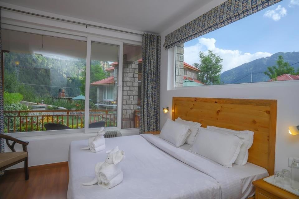 The Amrit Manali 2&3 Bhk Villas Exterior photo